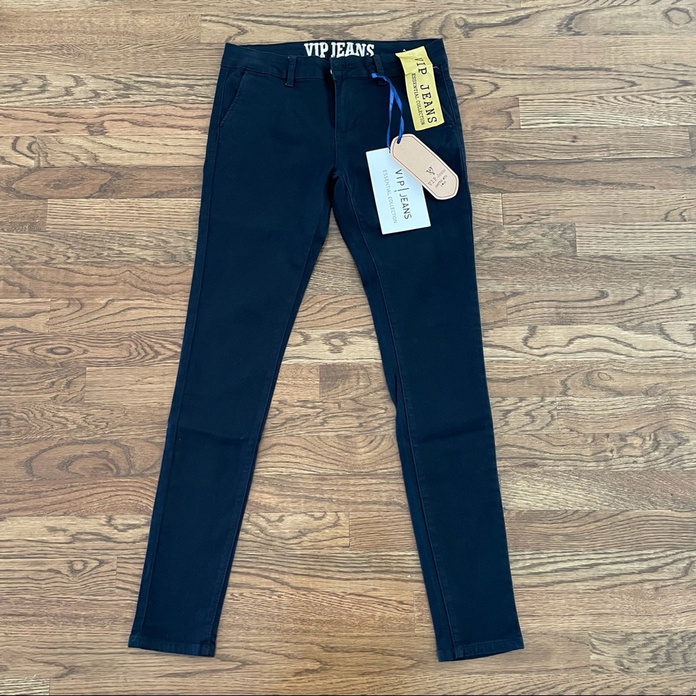 VIP JEANS - NWT